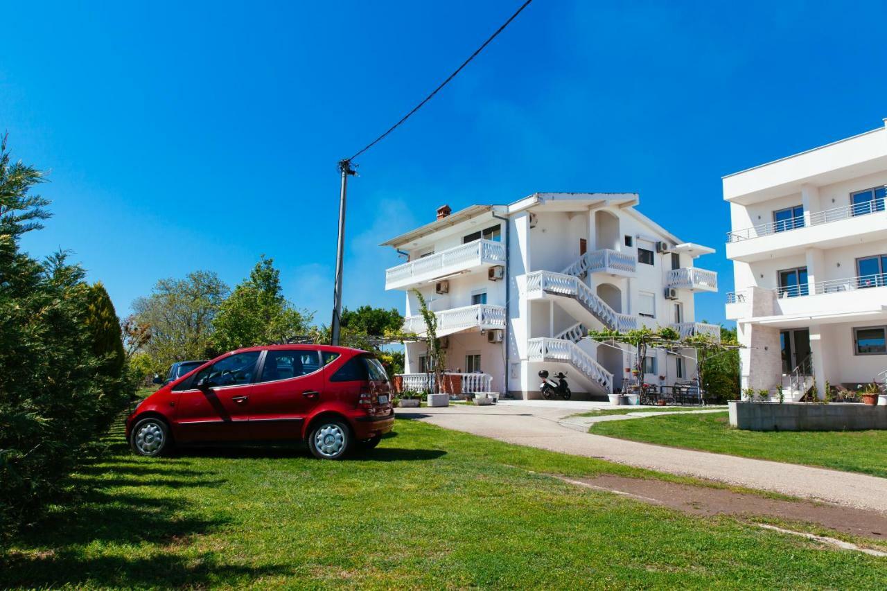 Adriatica Sea & Sun Acomodação com café da manhã Ulcinj Exterior foto